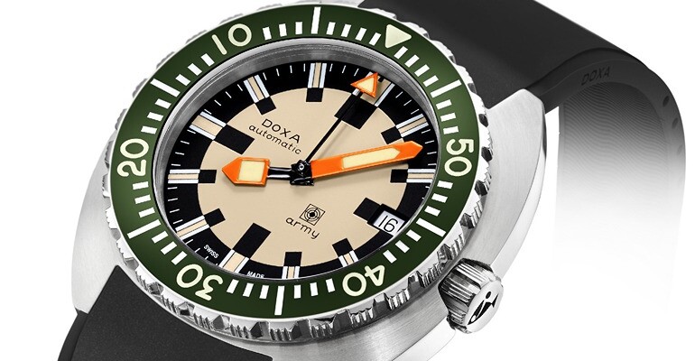 DOXA Adds Green Hunter Steel Bezel to DOXA Army Watch